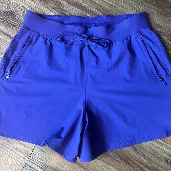 Lululemon Athleta Purple High Rise Crossroads Shorts Size 8 - Picture 2 of 9